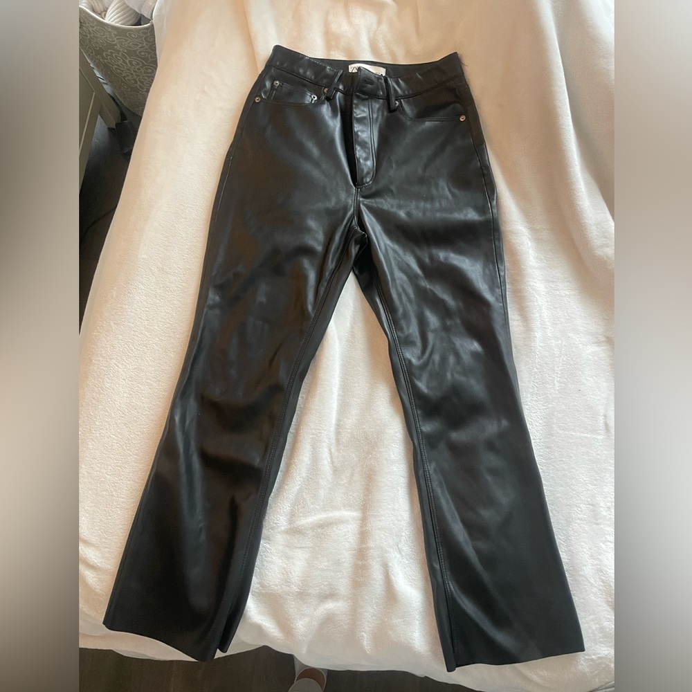 Zara faux leather straight leg cropped pants